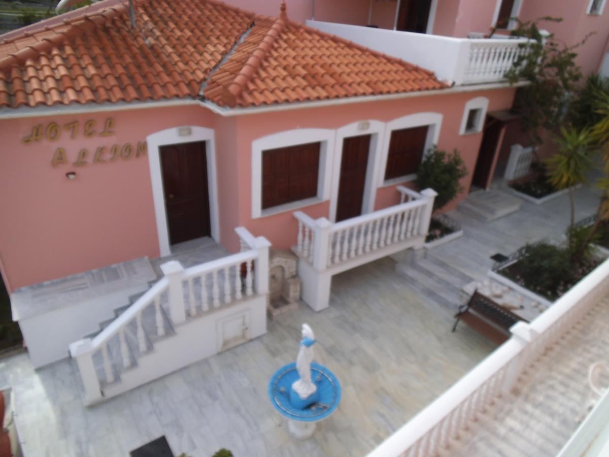 Alkyon Hotel Kokkari Exterior foto